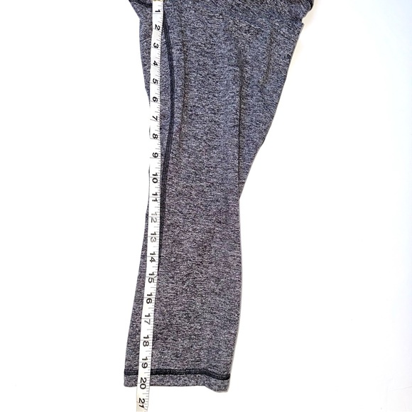 Patagonia Women’s S Heathered Grey 20” Activewear Capri Leggings - Picture 10 of 11